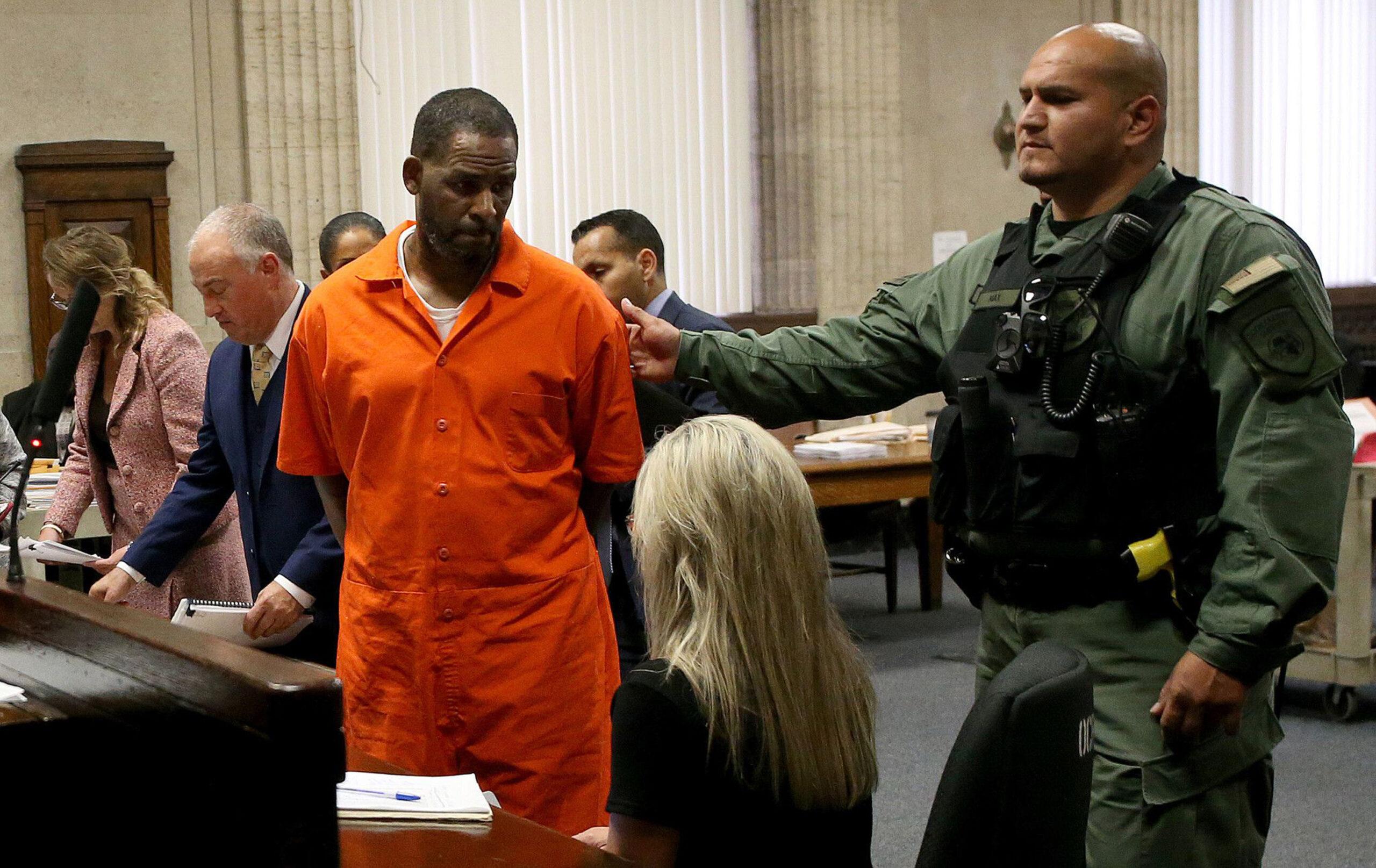 'No one raised a finger' to stop R. Kelly jail beating, singer's lawyers say