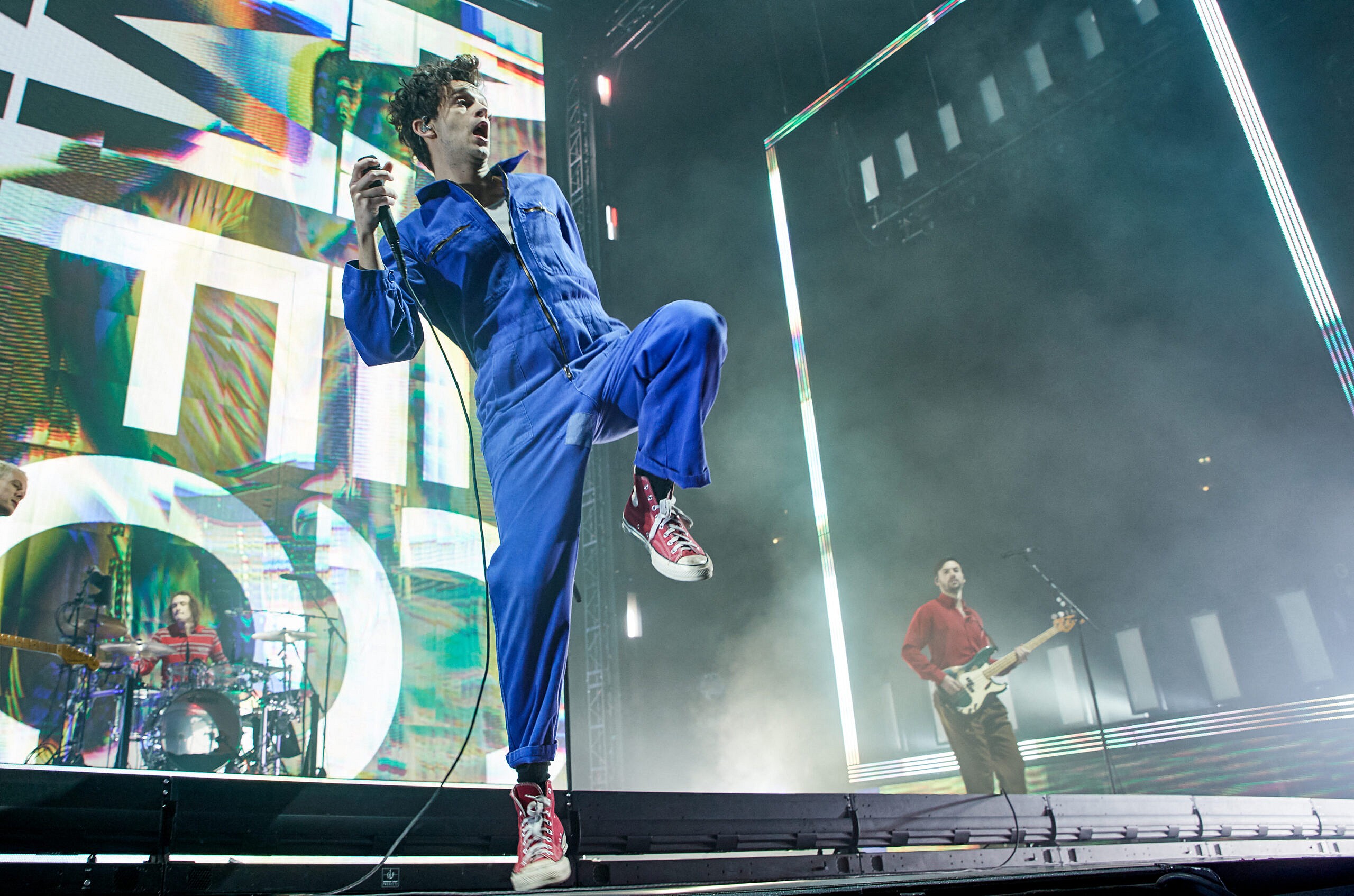 Taylor Swift allegedly dating The 1975 frontman, Matty Healy