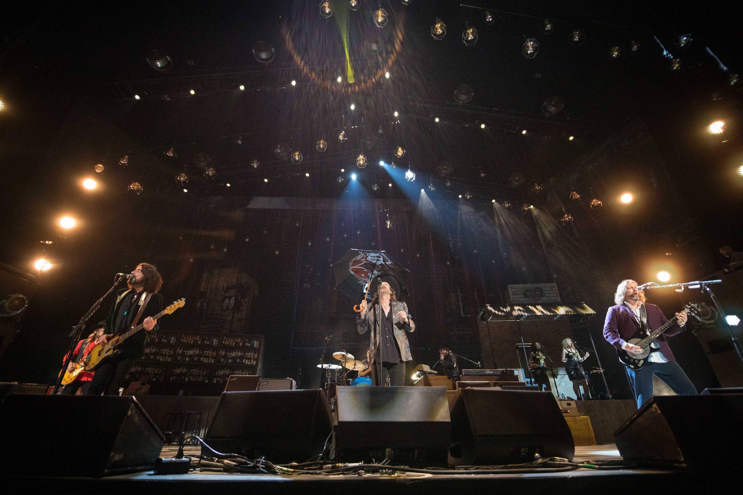 The Black Crowes Perform at American Family Insurance Amphitheater Theater in MIlwaukee WI, 8-8-21