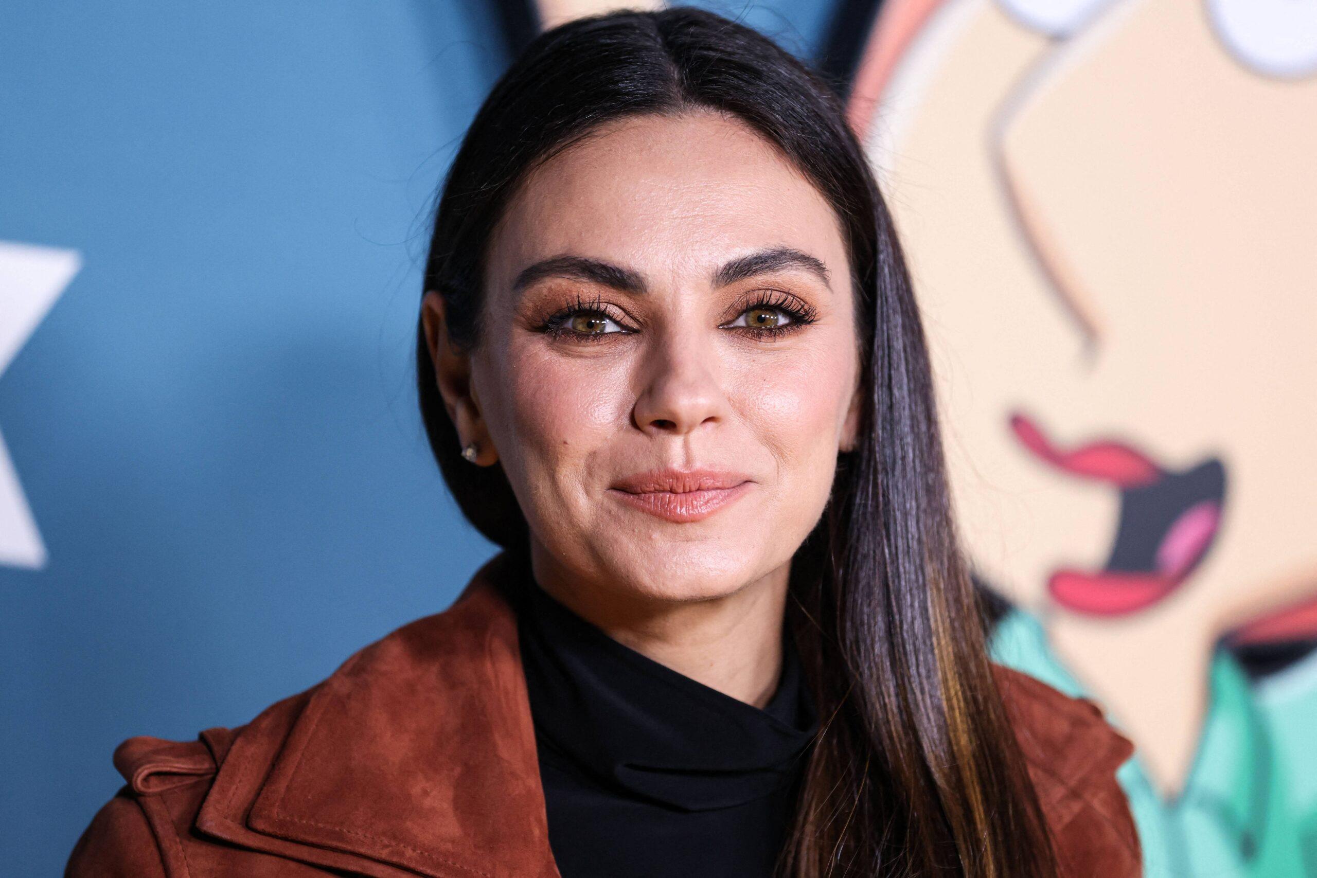 Ashton Kutcher posts sweet tribute for wifey Mila Kunis