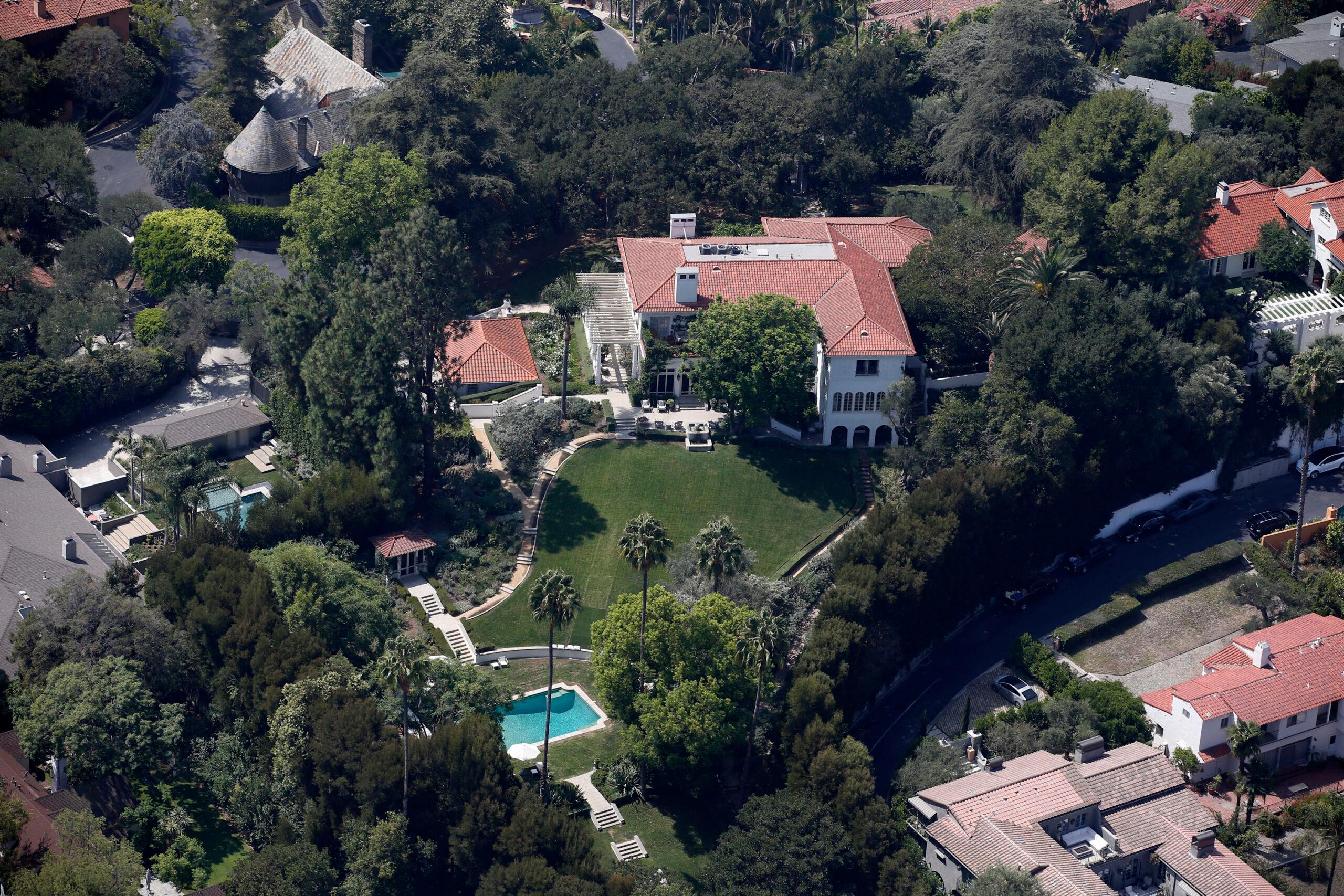 Angelina Jolie Los Angeles home which once belong to Cecil B. DeMille's and was known as the Most Legendary Estate in Hollywood, Angelina purchased the home in 2017 shortly after splitting from Brad Pitt and paid $24,500,000 for the 6 bed, 10 bath, 11,000