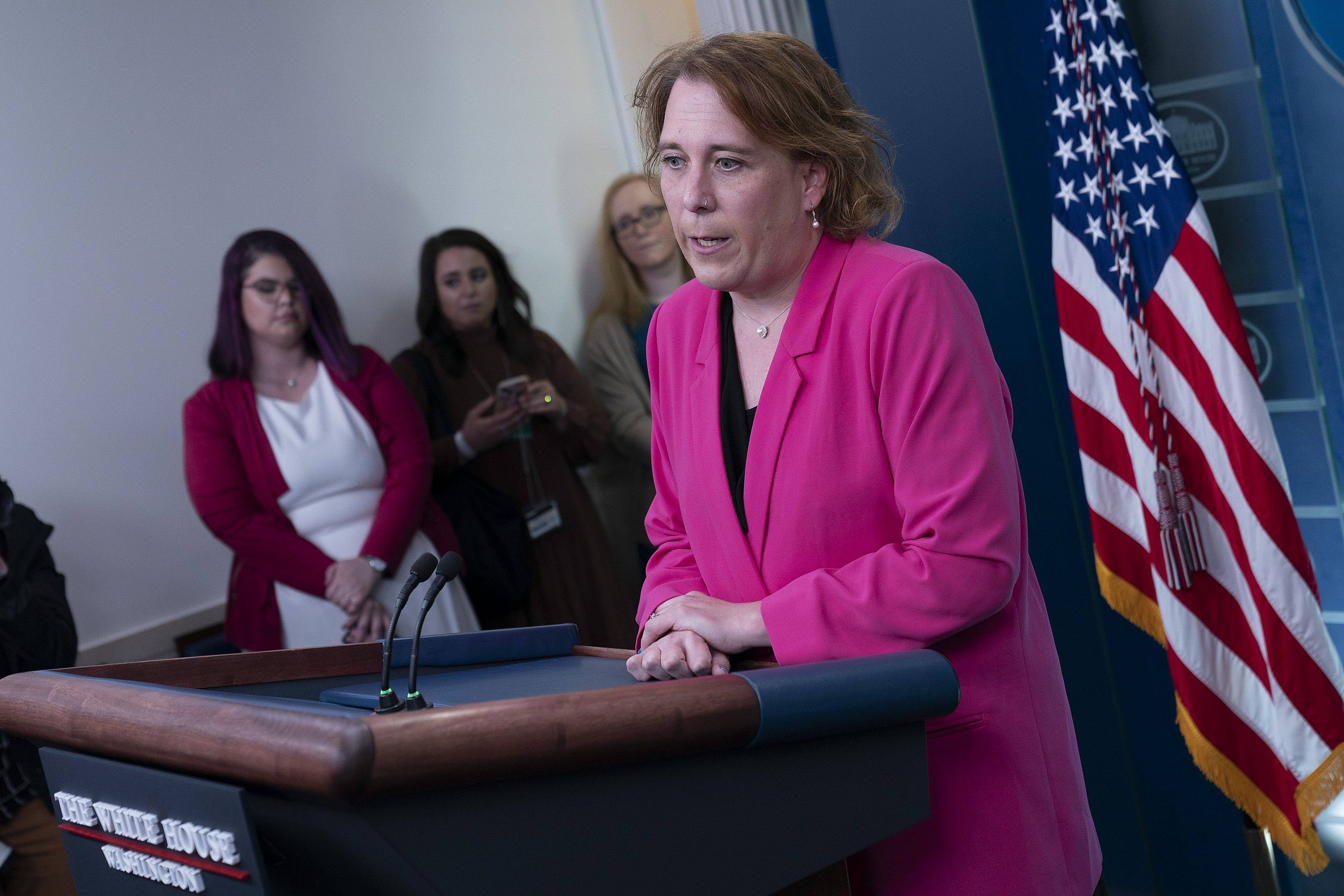 'Jeopardy!' champ Amy Schneider speaks to the media at The White House