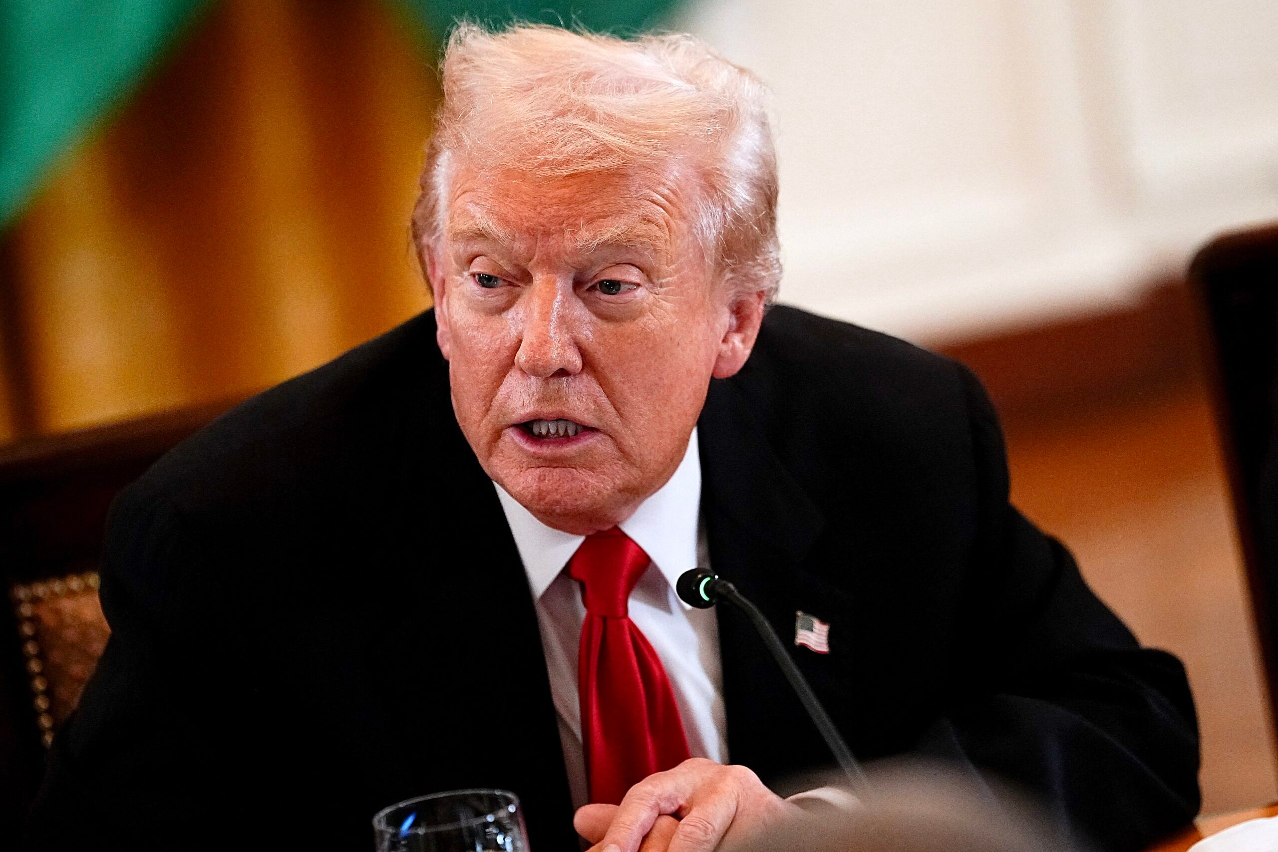 Donald Trump Hosts a Dinner with Five Central Asian Countries