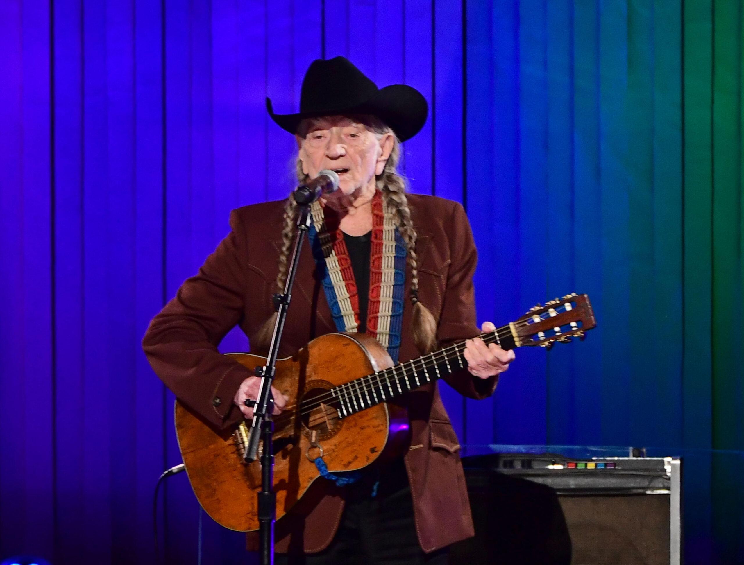 Willie Nelson at the 53rd Annual CMA Awards