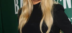 Jessica Simpson promotes her book at a Barnes & Noble in NY. 04 Feb 2020 Pictured: Jessica Simpson. Photo credit: Nancy Rivera/Bauergriffin.com / MEGA TheMegaAgency.com +1 888 505 6342 (Mega Agency TagID: MEGA601851_012.jpg) [Photo via Mega Agency]