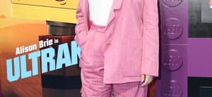 Maya Rudolph in a pink suit