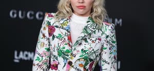 Miley Cyrus angers Twitter by calling COVID-19 "worth it"