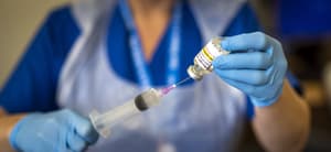 Paula Lamb receives a revolutionary new breast cancer Injection treatment