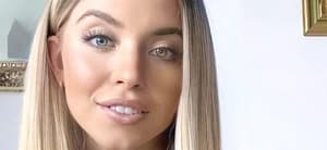 Sydney Sweeney close up