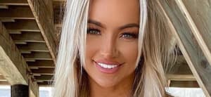 Lindsey Pelas close up