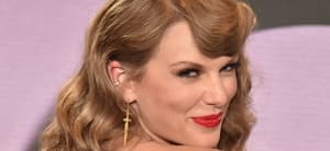 Taylor Swift close up