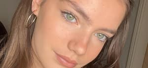 Florence Hunt close up