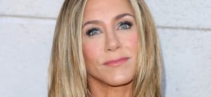 Jennifer Aniston close up