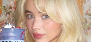Sabrina Carpenter close up