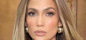 Jennifer Lopez close up