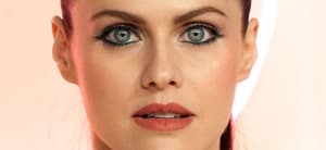 Alexandra Daddario close up