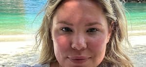 Kailyn Lowry takes selfie