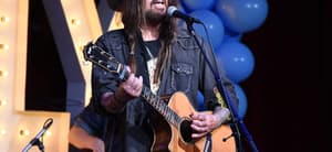 Billy Ray Cyrus at Waverly Strong: A Concert for Disaster Relief