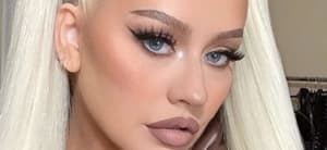 Christina Aguilera close up