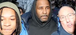 R. Kelly leaves Cook County Detention Center