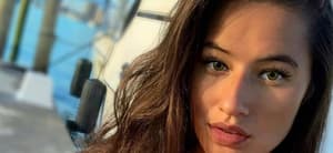 Marie Temara selfie