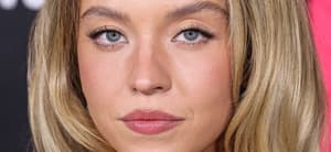 Sydney Sweeney close up