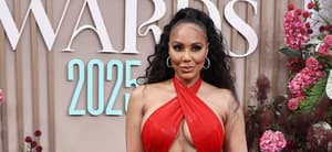 Tamar Braxton on red carpet