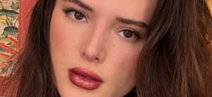 Bella Thorne close up