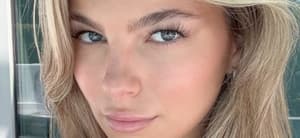 Grace Boor close up