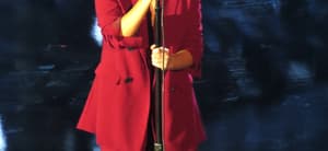 Sia looks like a christmas present as she performs at 'Shining a Light' concert in LA!