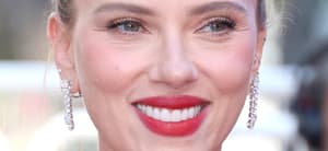 Scarlett Johansson close up