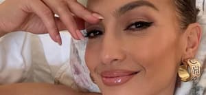 Jennifer Lopez selfie in bed