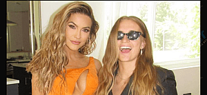 Chrishell Stause Flips Out At The PCAs For Barring Partner G Flip