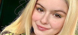 Ariel Winter close up