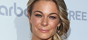 LeAnn Rimes close up