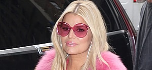 Jessica Simpson in stunning pink in New York City