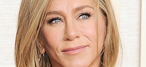 Jennifer Aniston close up