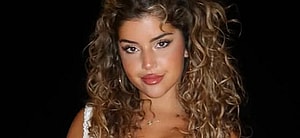 Zoe Gara poses for the camera.