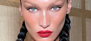 Bella Hadid close up