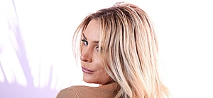 Courtney Stodden sideview