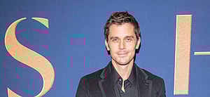 Anton Porowski on red carpet