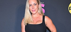 Kendra Wilkinson smiling