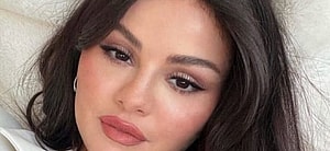 Selena Gomez takes selfie