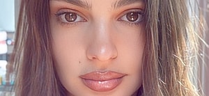 Emily Ratajkowski close up