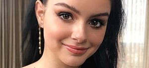Ariel Winter close up