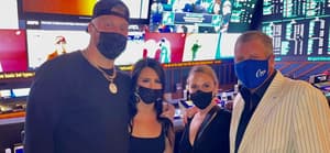 Downtown Las Vegas Hotspots Flood With Hollywood’s Biggest Stars!