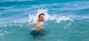 Barack-Obama-Shows-Off-Shredded-Body-In-Hawaii