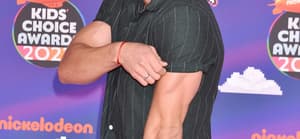 Joesph Baena pulls of dad Arnold Schwarzenegger's poses on Instagram