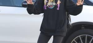 JoJo Siwa shows off her moves at the dance studio