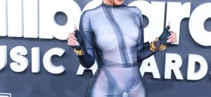 Kylie Jenner Lactates On Herself While Filming A TikTok!